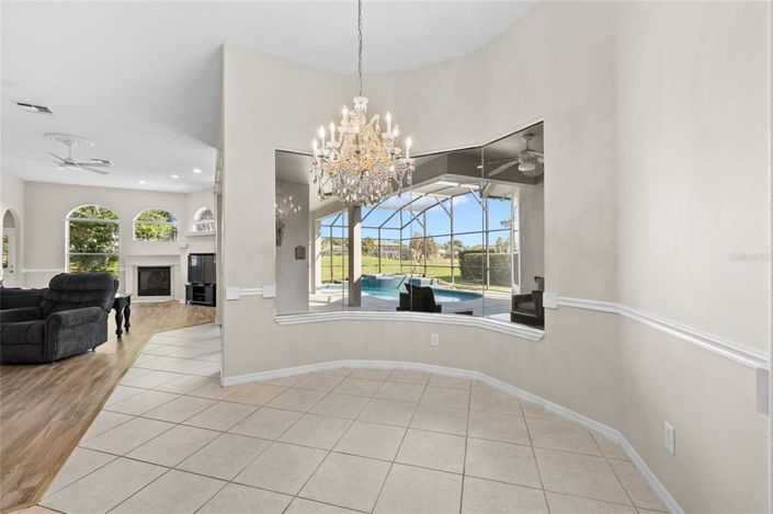 Image No.29-5 Bed House for sale