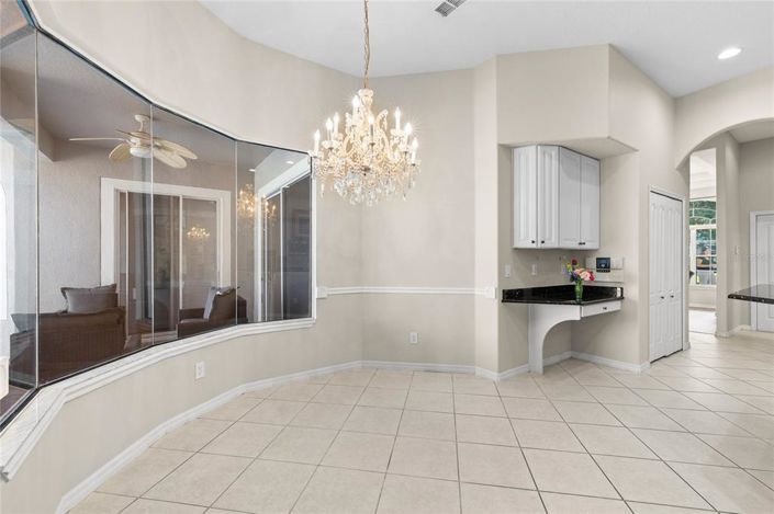 Image No.31-5 Bed House for sale