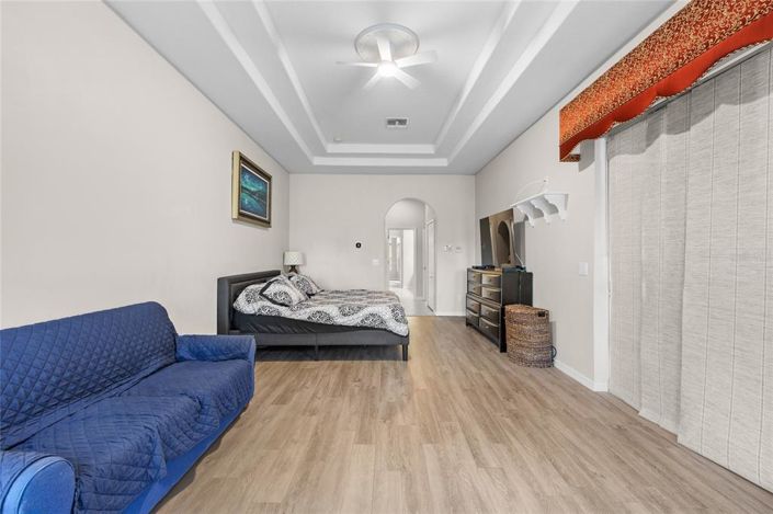 Image No.39-5 Bed House for sale