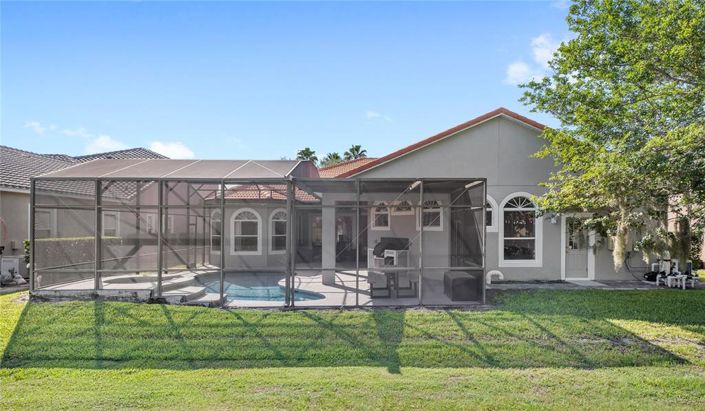 Image No.57-5 Bed House for sale