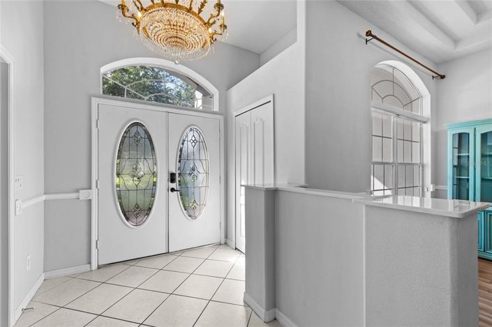 Image No.7-5 Bed House for sale