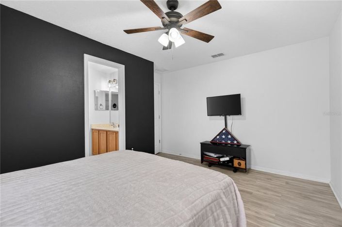 Image No.31-4 Bed House for sale