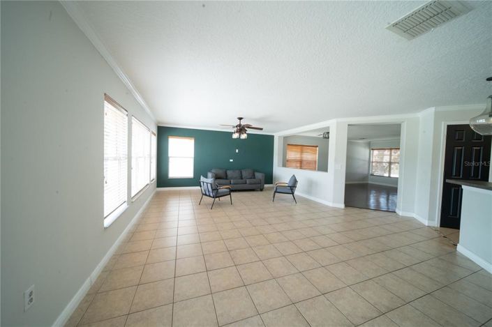 Image No.7-3 Bed House for sale