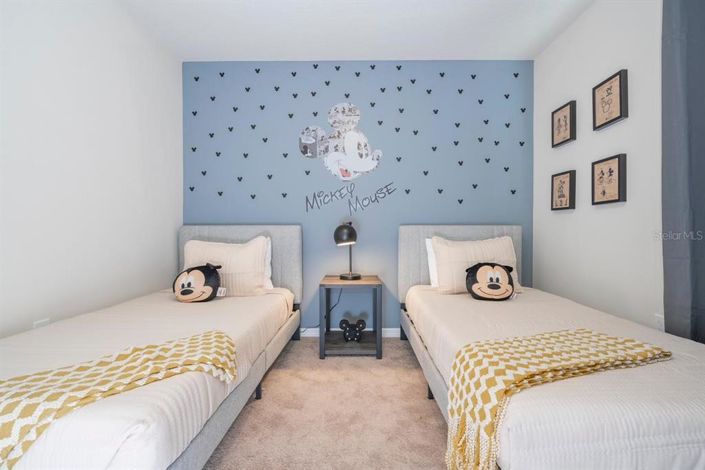 Image No.38-5 Bed Townhouse for sale