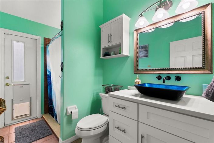 Image No.26-4 Bed House for sale