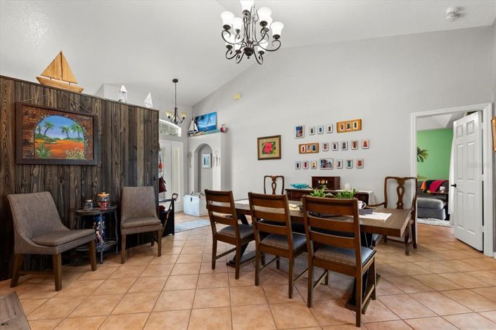 Image No.4-4 Bed House for sale