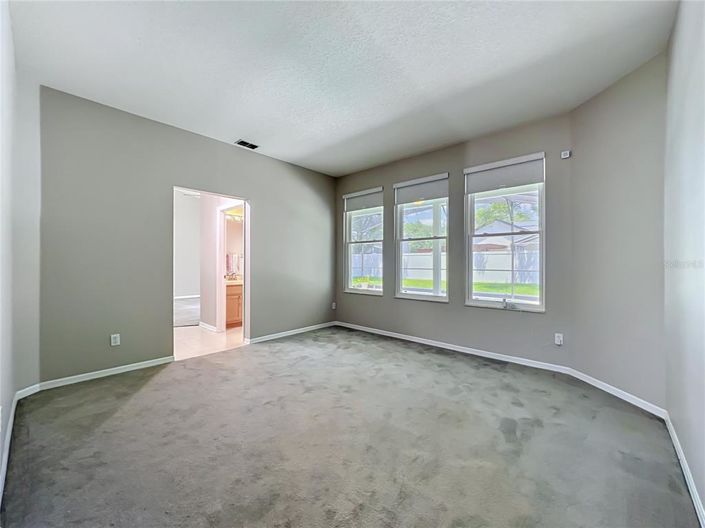 Image No.34-4 Bed House for sale