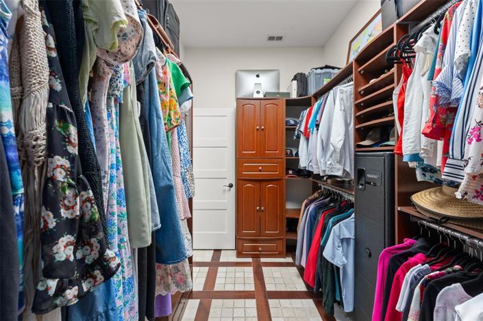 Image No.49-3 Bed House for sale