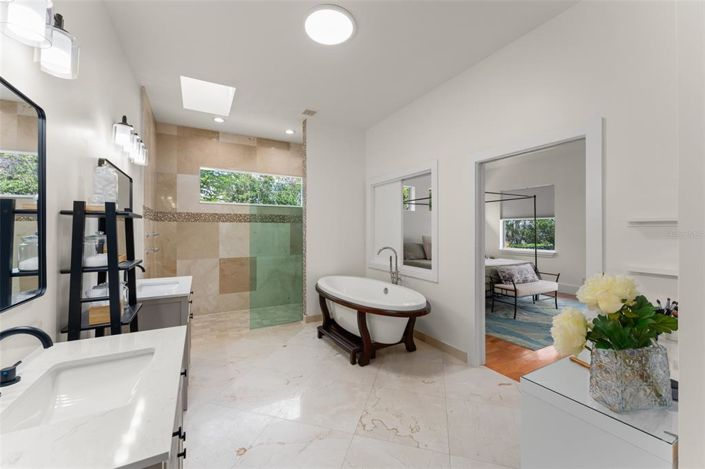 Image No.50-3 Bed House for sale