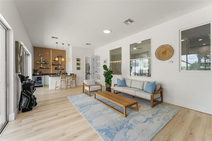Image No.58-3 Bed House for sale