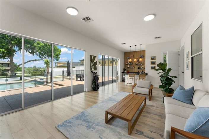 Image No.59-3 Bed House for sale
