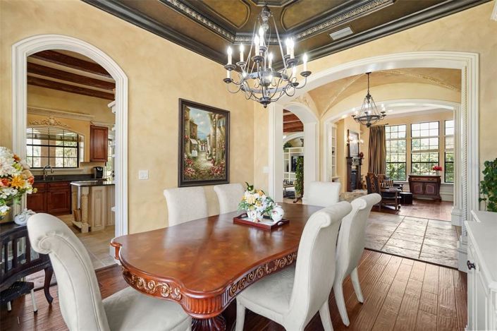 Image No.18-5 Bed House for sale