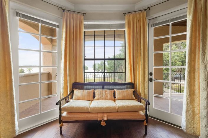 Image No.32-5 Bed House for sale