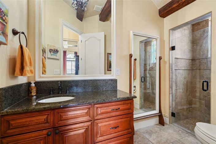Image No.50-5 Bed House for sale