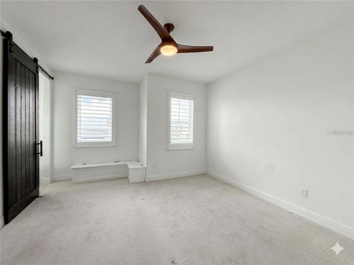 Image No.18-6 Bed House for sale