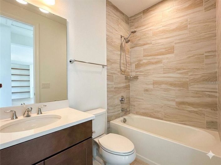 Image No.25-6 Bed House for sale