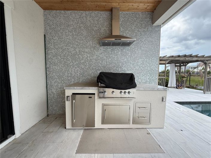 Image No.26-6 Bed House for sale
