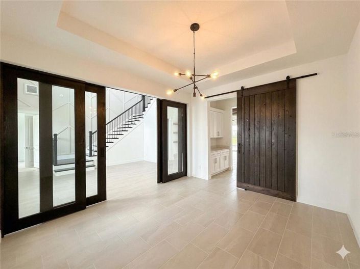 Image No.5-6 Bed House for sale