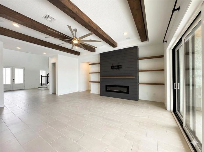 Image No.7-6 Bed House for sale