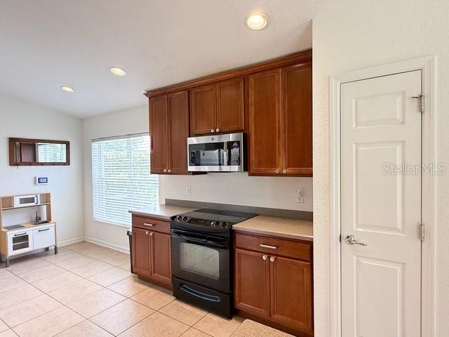 Image No.8-3 Bed House for sale