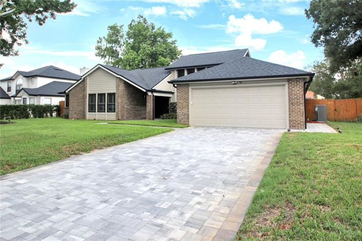 Image No.3-4 Bed House for sale