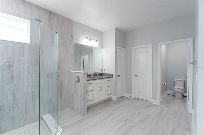 Image No.29-4 Bed House for sale