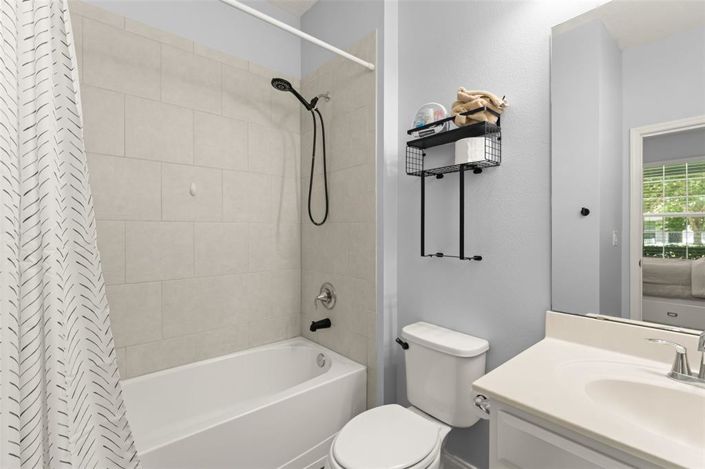 Image No.35-4 Bed House for sale