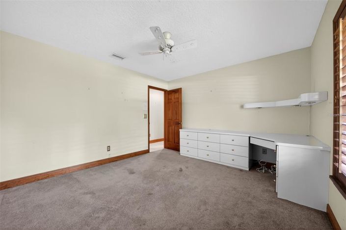 Image No.37-4 Bed House for sale