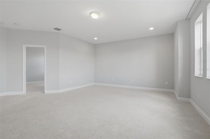 Image No.26-5 Bed House for sale