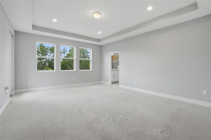 Image No.27-5 Bed House for sale