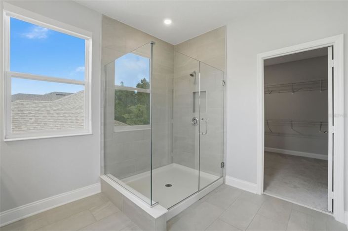 Image No.33-5 Bed House for sale
