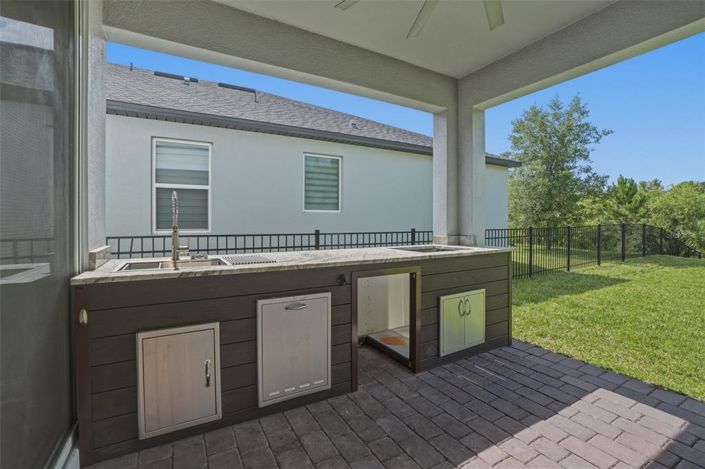 Image No.45-5 Bed House for sale