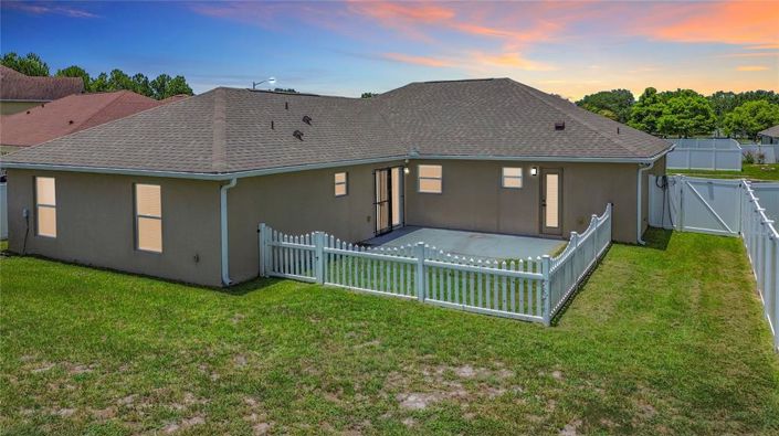 Image No.2-4 Bed House for sale