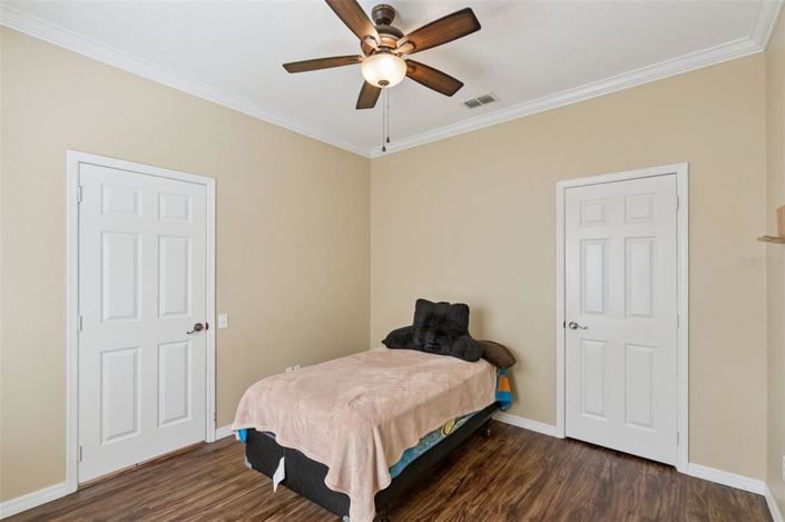 Image No.41-5 Bed House for sale