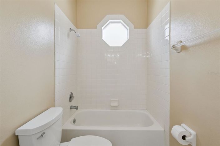 Image No.49-5 Bed House for sale