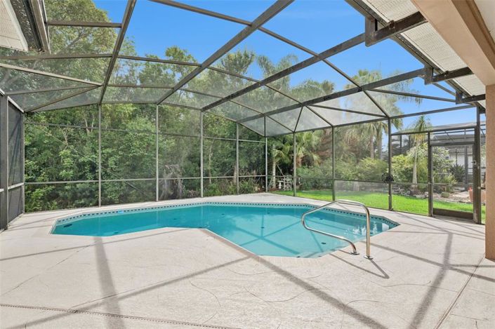 Image No.57-5 Bed House for sale
