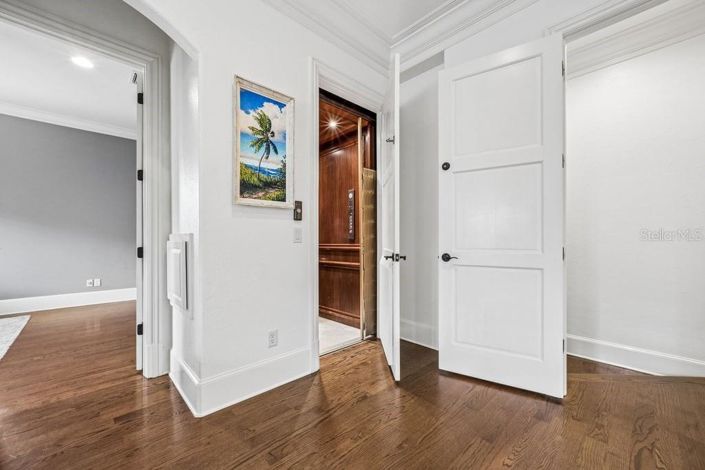 Image No.30-5 Bed House for sale