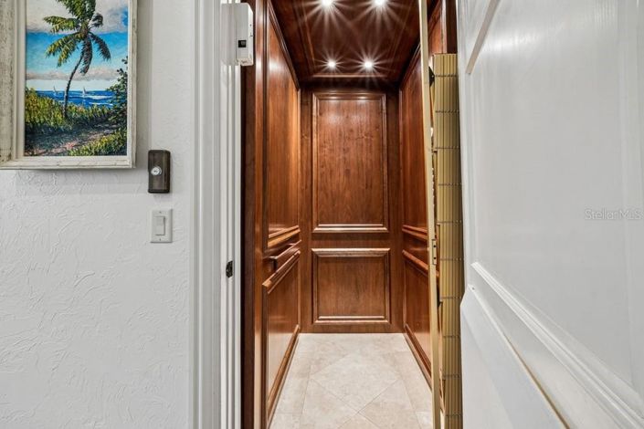 Image No.31-5 Bed House for sale