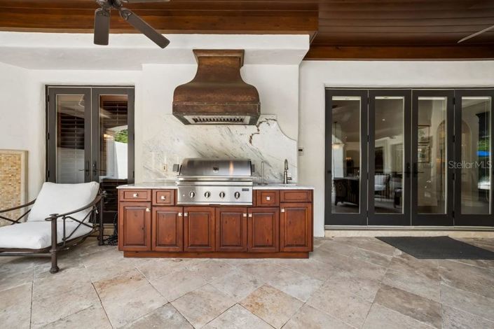 Image No.55-5 Bed House for sale