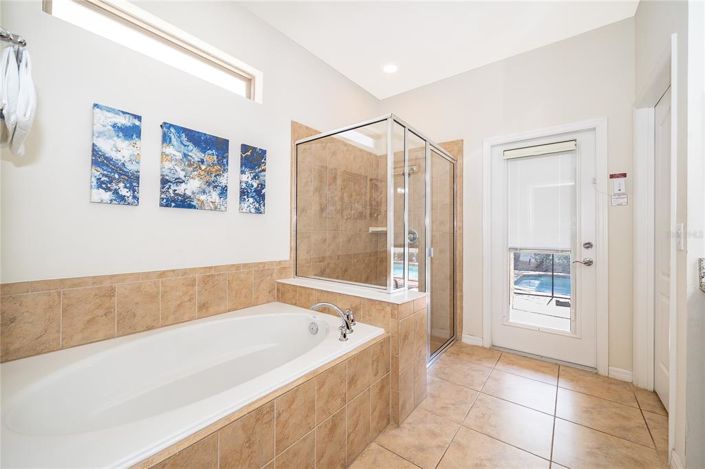 Image No.27-7 Bed House for sale