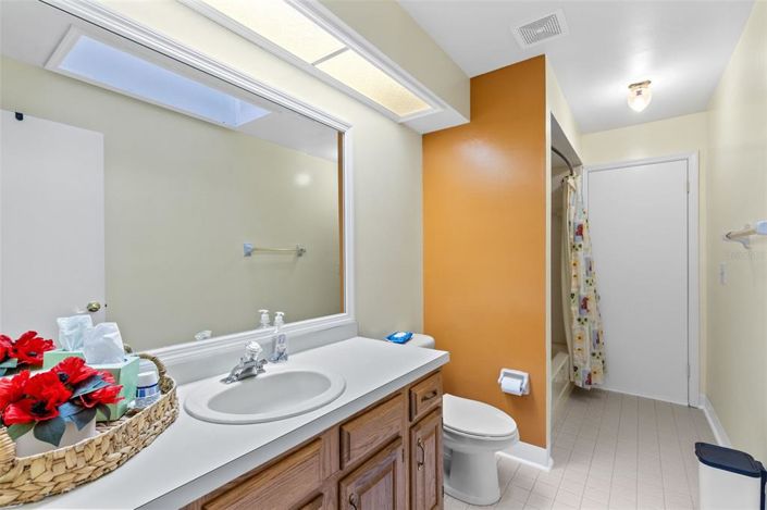 Image No.14-4 Bed House for sale
