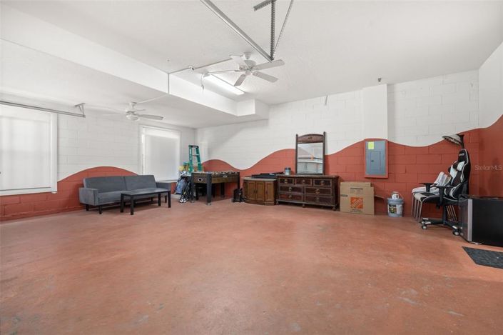 Image No.29-6 Bed House for sale