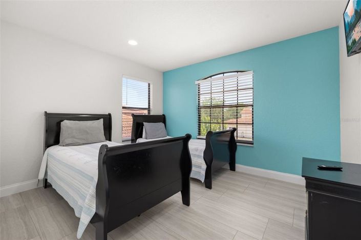 Image No.49-6 Bed House for sale