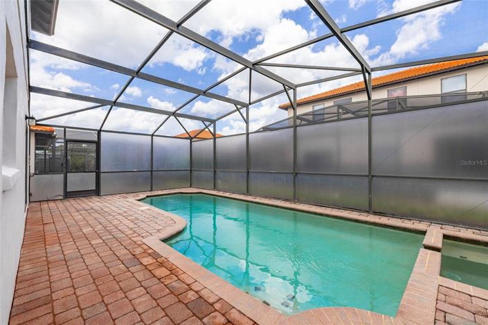 Image No.57-6 Bed House for sale