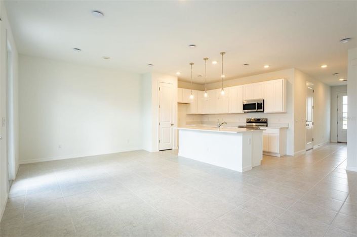 Image No.12-3 Bed House for sale