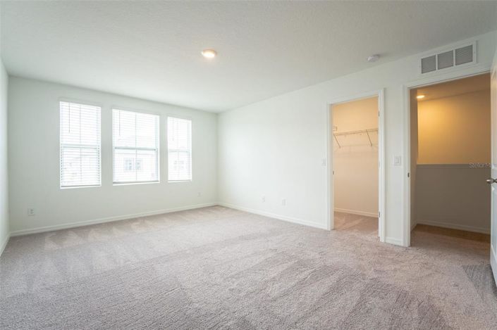 Image No.18-3 Bed House for sale