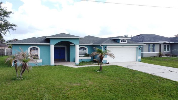 Image No.2-4 Bed House for sale