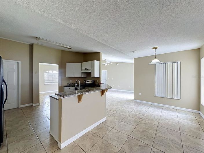 Image No.29-4 Bed House for sale