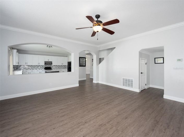 Image No.5-3 Bed House for sale