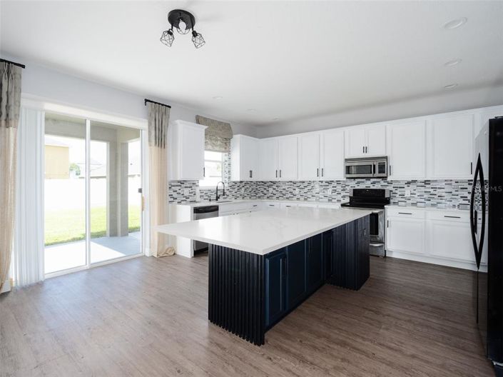 Image No.7-3 Bed House for sale